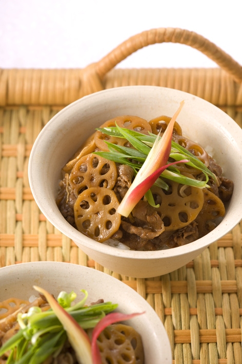 マルハ物産レシピ　れんこんたっぷり牛丼