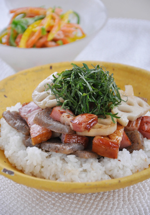 マルハ物産ご馳走歳時記５月　蓮根こんにゃく丼